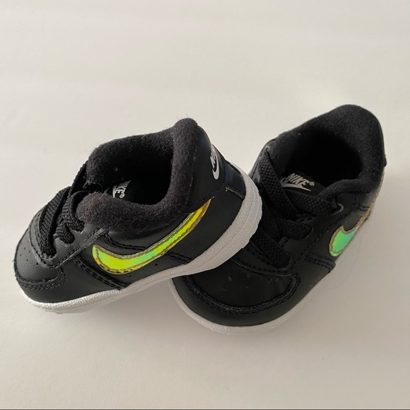Nike Black with Color Changing Hologram Swoosh Size 2 - Picture 2 of 5